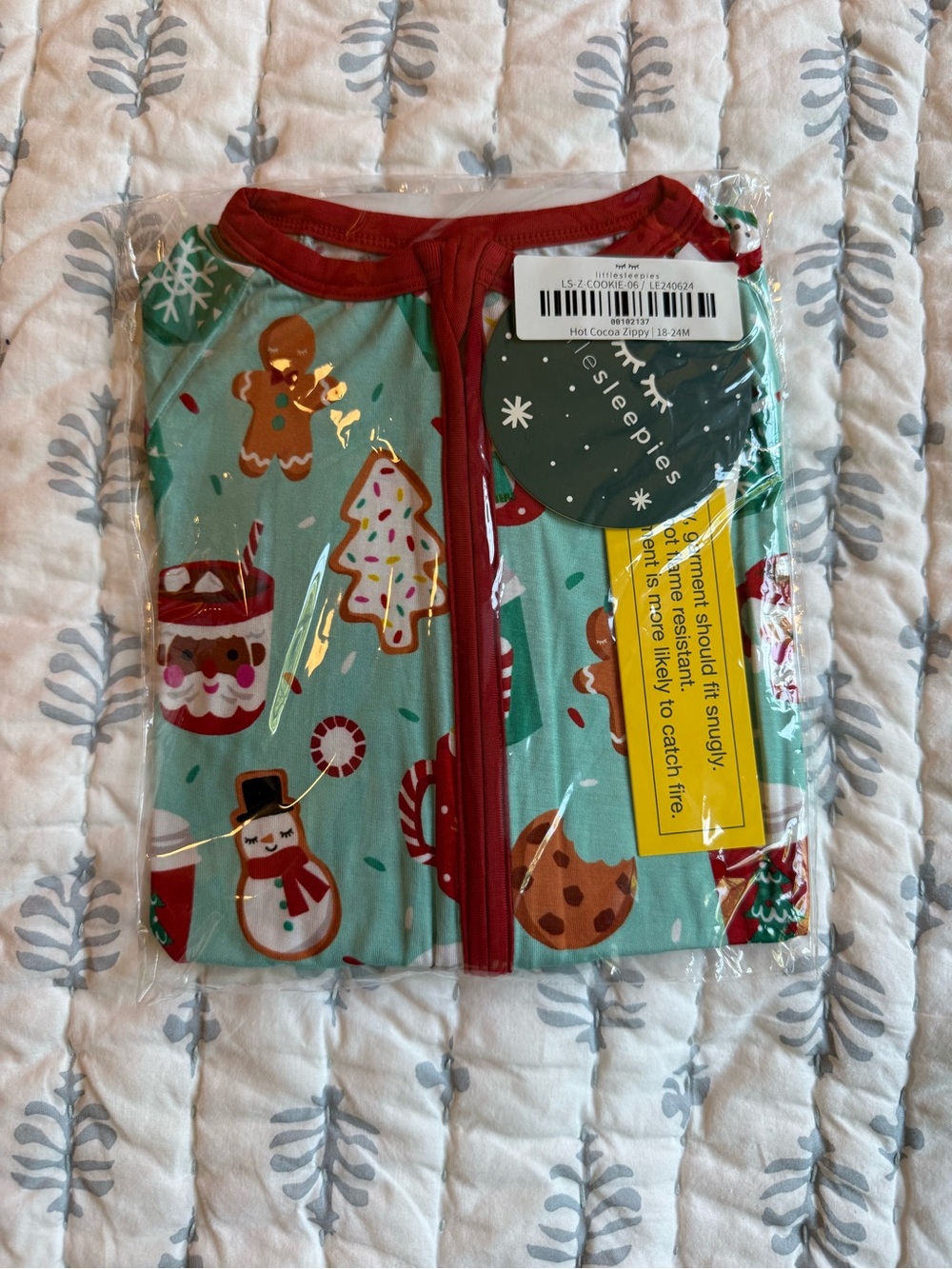 NWT Little Sleepies holiday zippie